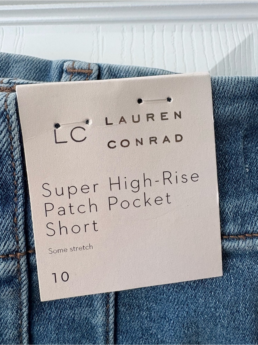 NWT LC Lauren Conrad Light Blue Denim Front-Pocket Shorts Women’s Size 10 - Picture 4 of 4